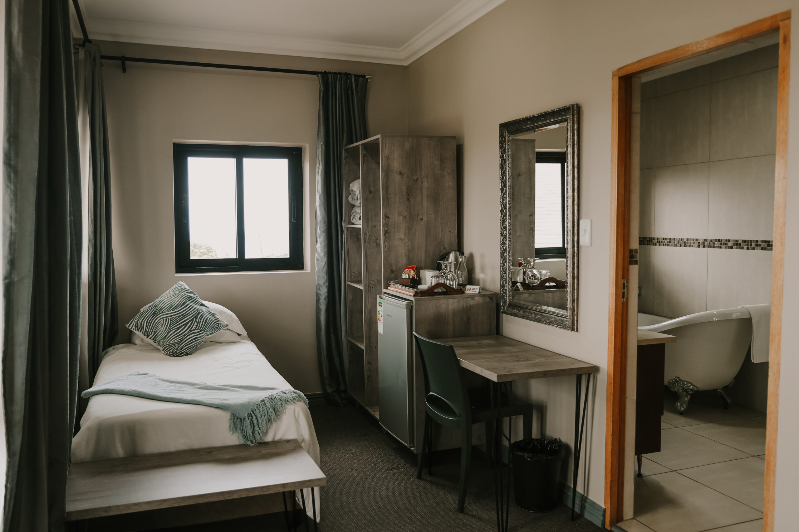 Deluxe King Rooms stone olive guesthouse