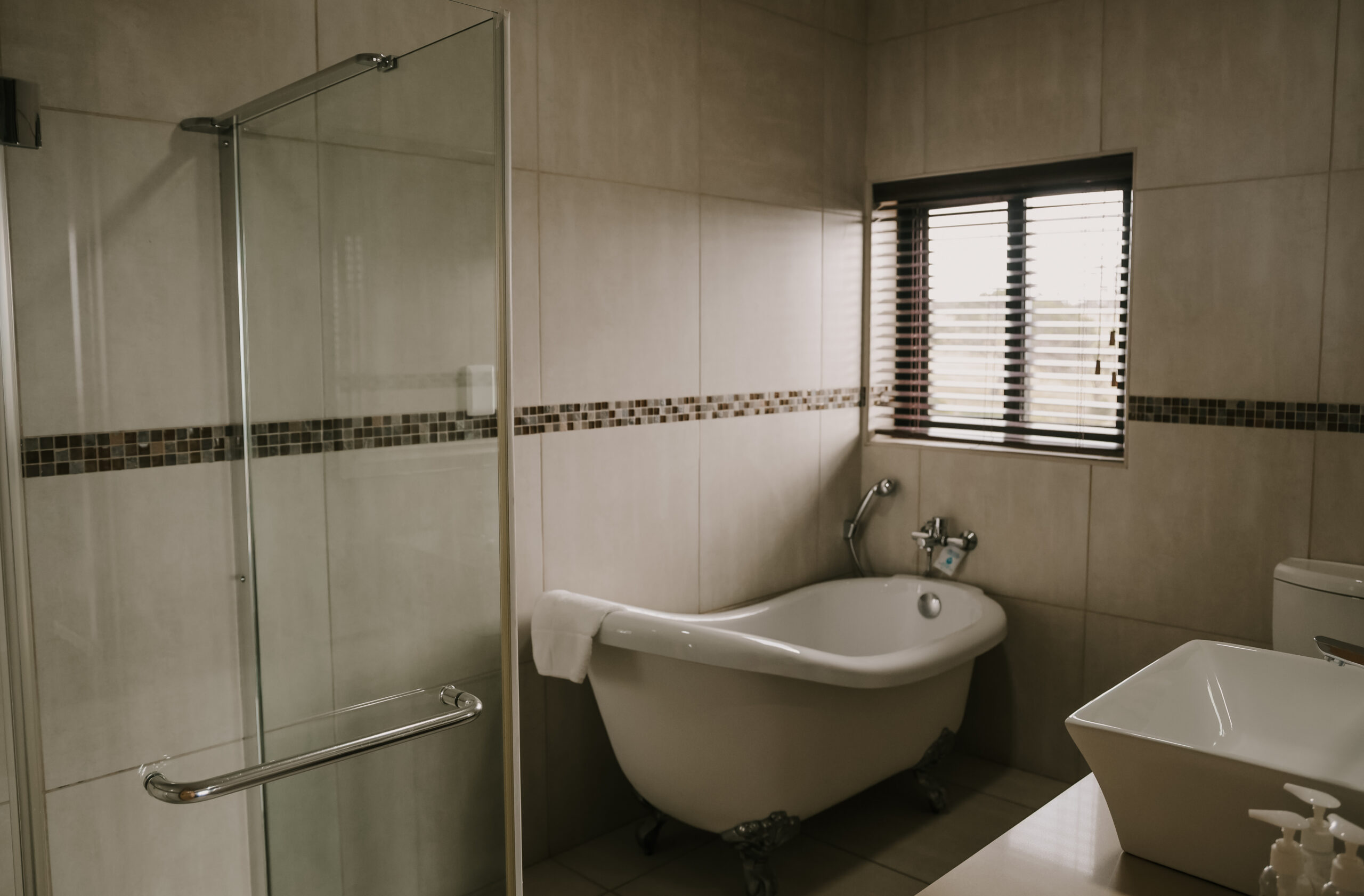 Deluxe King Rooms stone olive guesthouse